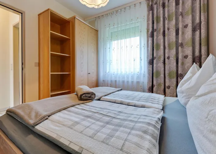 In Near Nockberge Alps Apartament *